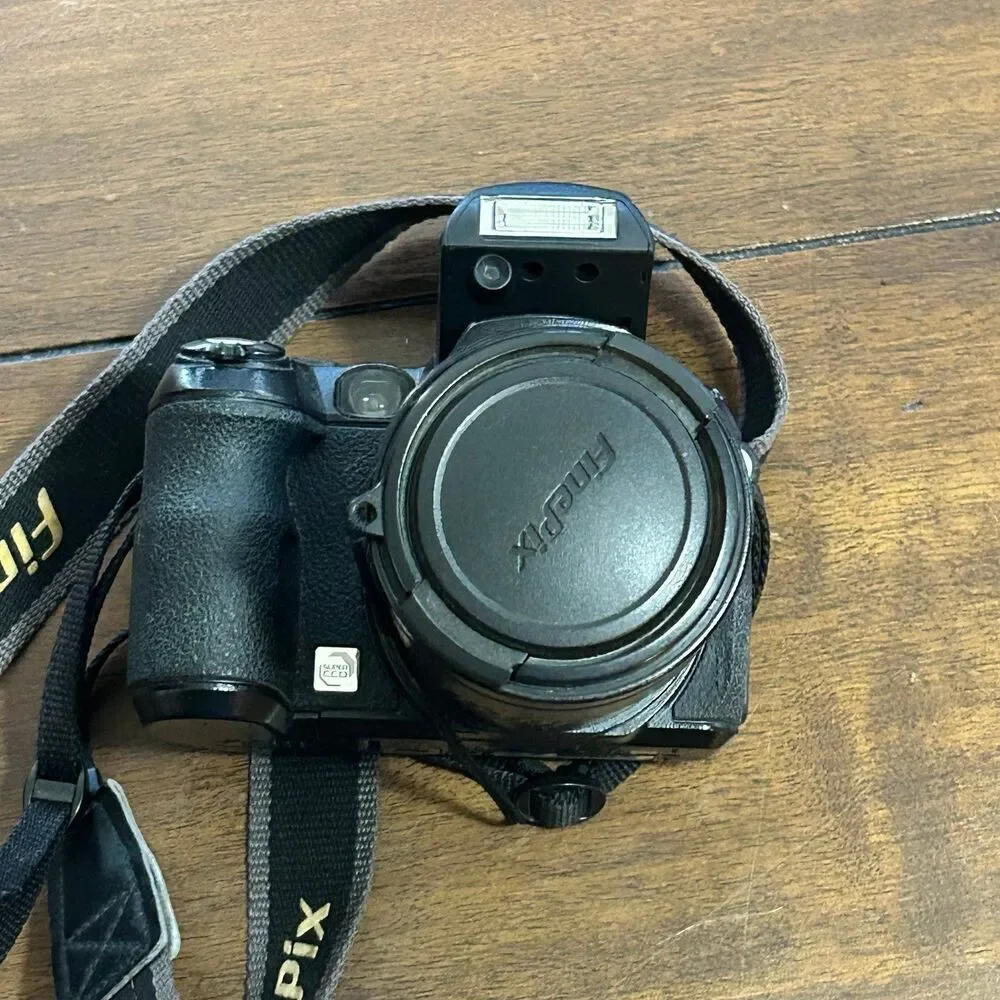 Fujifilm S 5000 Finepix Digital Camera *tested*